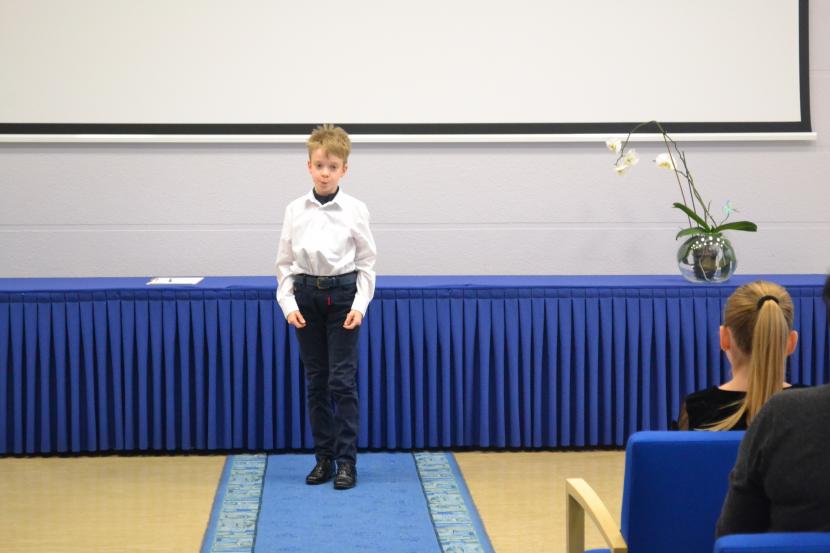 Skolēnu skatuves runas konkurss, 1. kārta